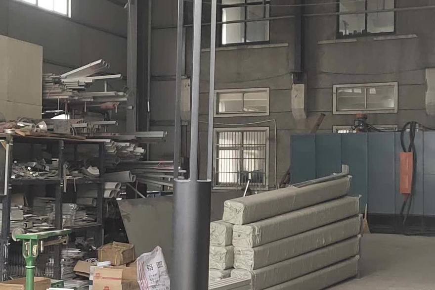 百色市太阳能路灯应用场景实拍